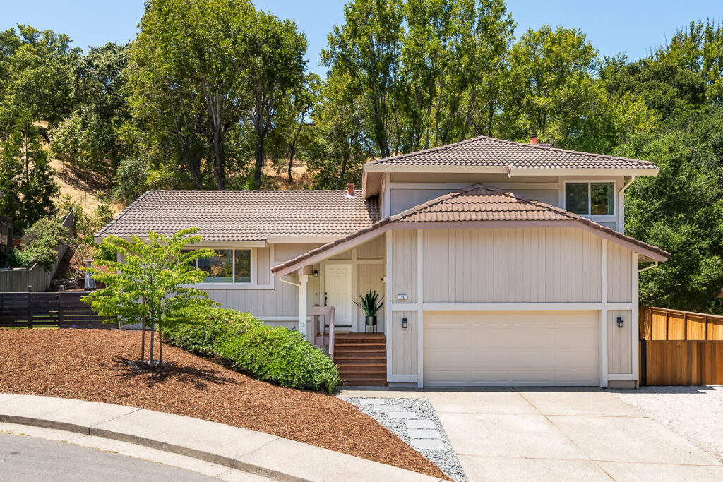 Just Listed! 36 Spinosa Way in San Marin East, Novato