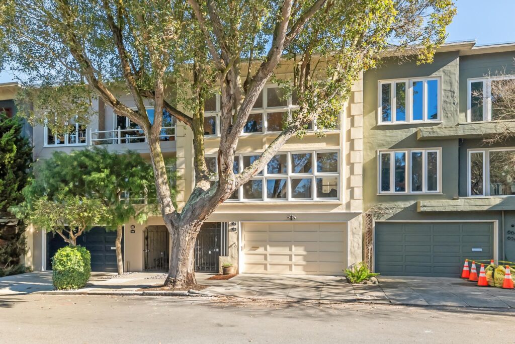 656 Funston Ave in San Francisco exterior