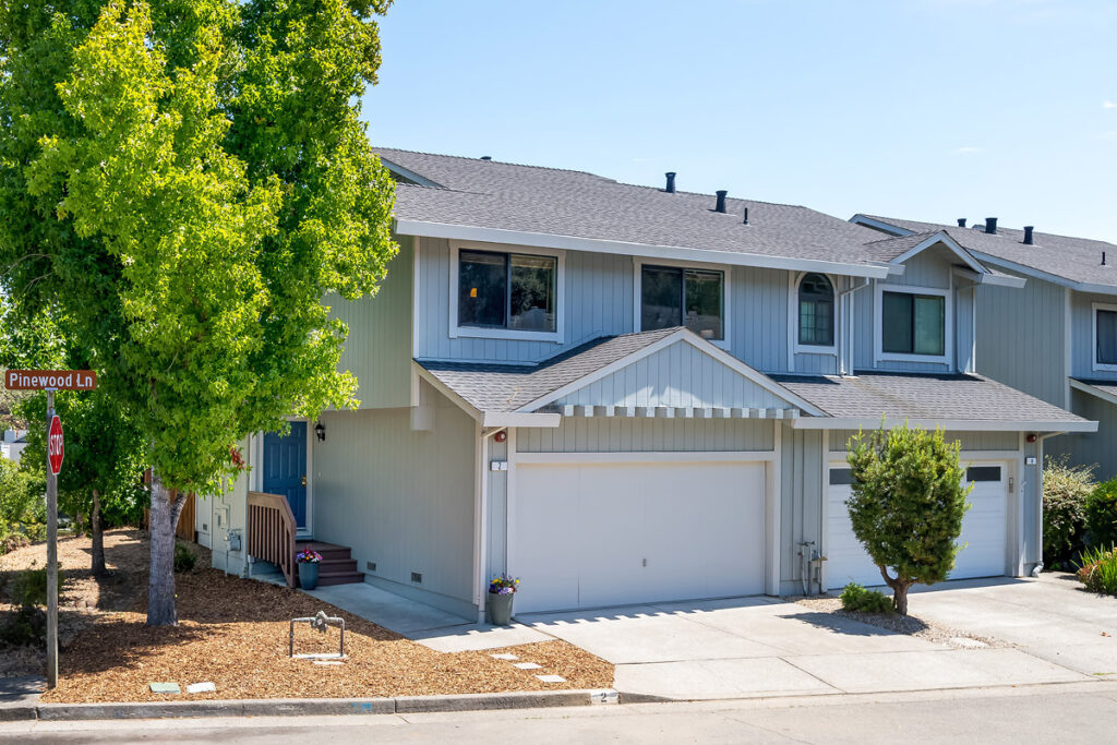Just Listed: 2 Pinewood Lane — A 3-Bedroom Novato Townhome Offered at 9,000